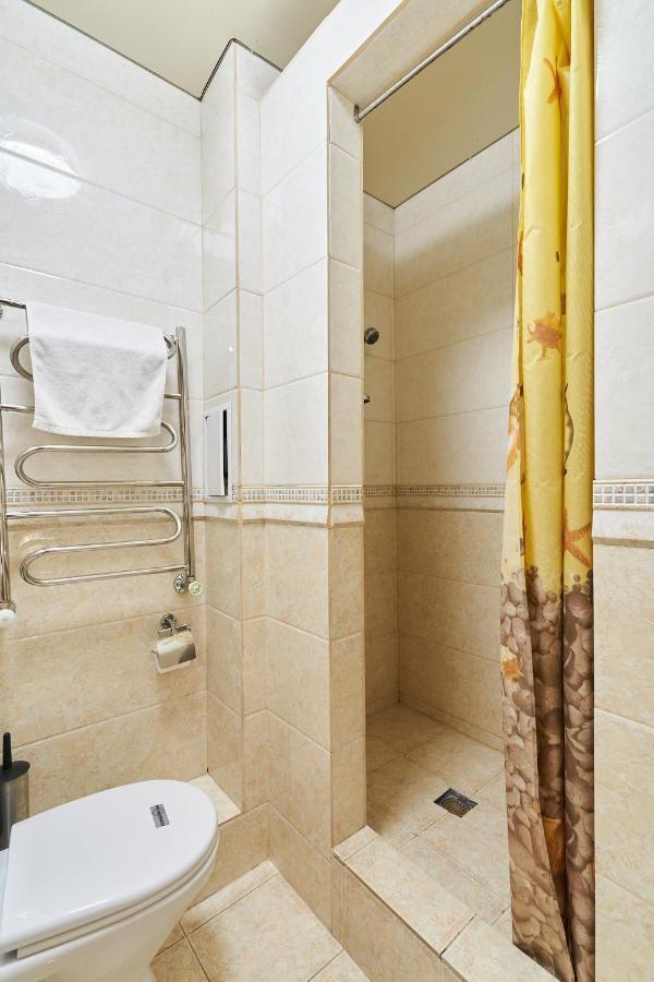 7 Days Hotel アルマトイ エクステリア 写真